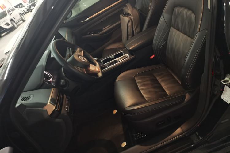 Used Nissan Teana 2024 2.0L SV Black Gold Edition
