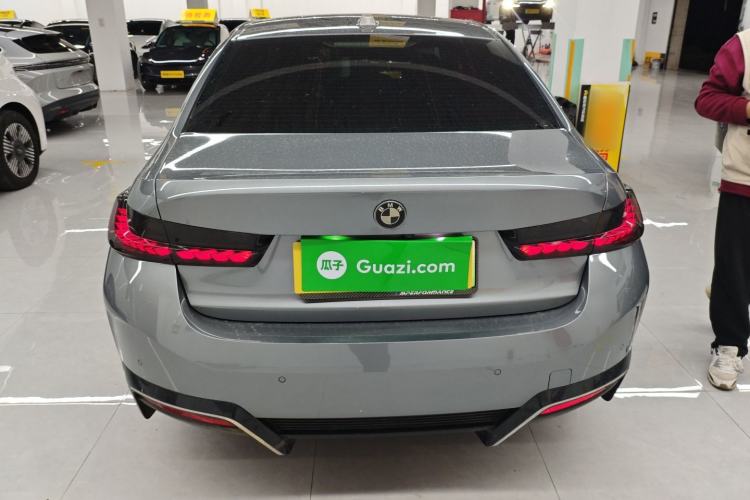 Used BMW i3 2022 eDrive 35 L
