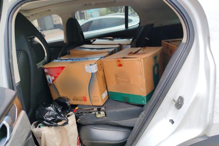 Used Lynk & Co 01 2017 2.0T Two-Wheel-Drive Version Left Rear Seat