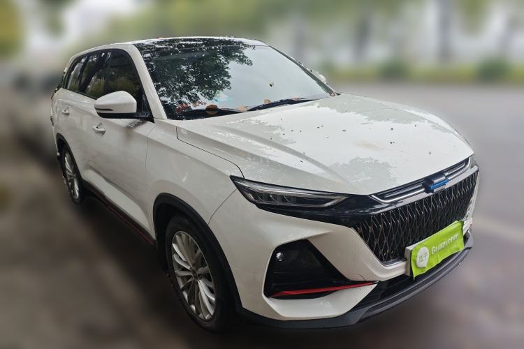 Used CHANGAN OSHAN X7 PLUS 2022 1.5T Blue Whale Edition Automatic Luxury 7-Seater Front Right 45 Deg