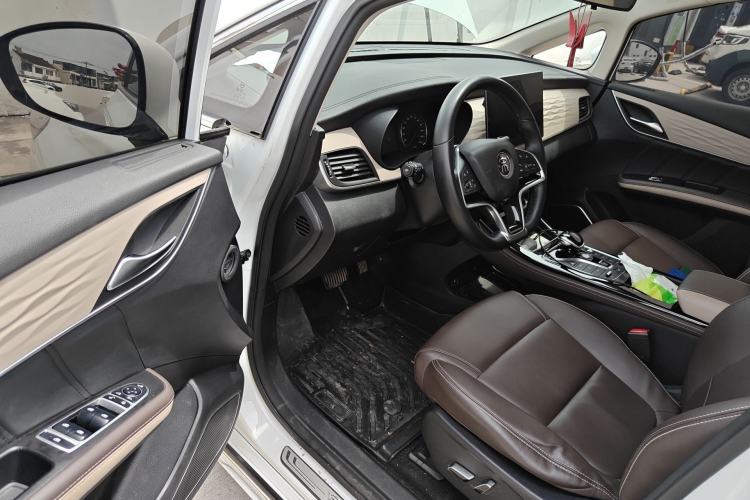 Used BYD Song MAX New Energy 2022 DM-i 105KM Flagship Model Driver Seat