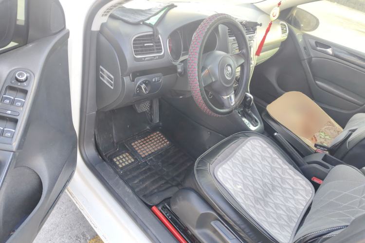Used Volkswagen Golf 2012 1.6L Automatic Comfort Model
