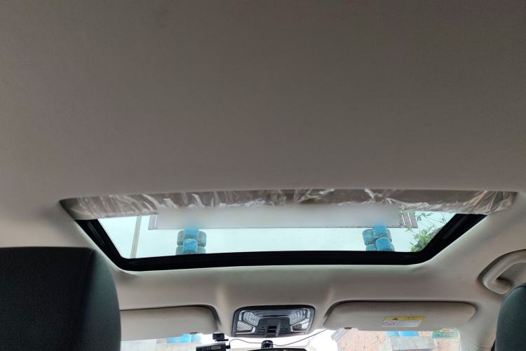 Used CHANGAN CS55 2018 1.5T Manual Colorful Model China V Standard
