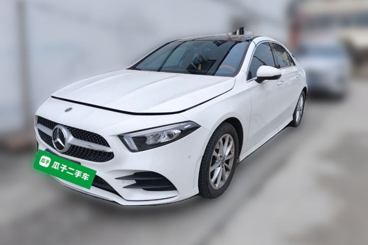 Used Mercedes-Benz A-Class 2022 Revised Version A 200 L Sport Sedan Fashionable Style