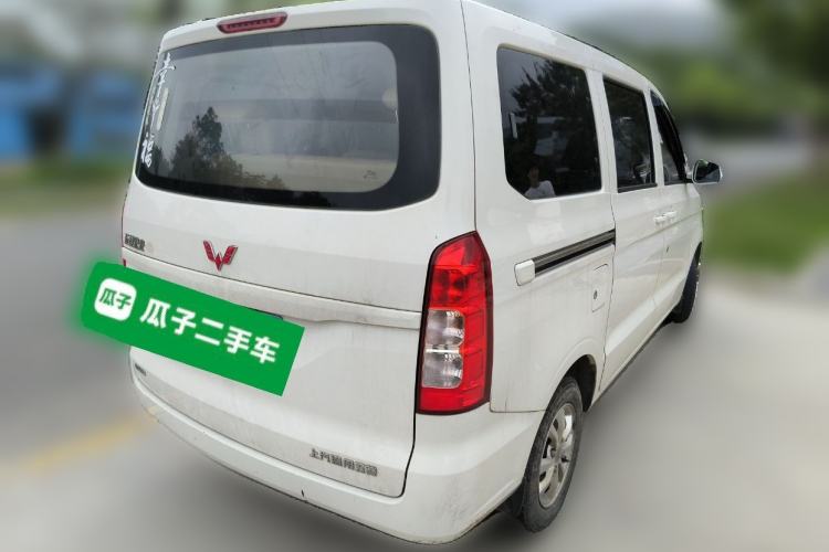 Used Wuling Hongguang V 2019 1.5L Standard Version China VI LAR

