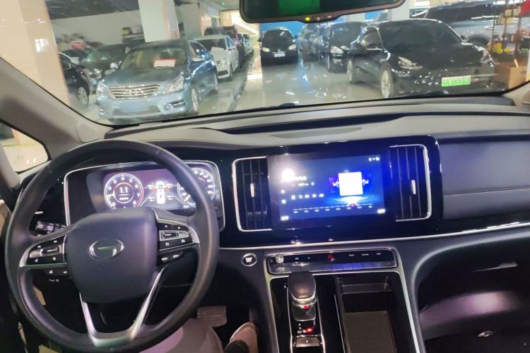 Used GAC Trumpchi M8 2021 Lingxiu Series 390T Deluxe Edition Center Console