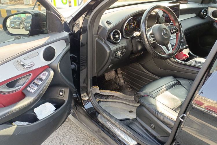 Used Mercedes-Benz GLC Coupe 2020 GLC 260 4MATIC Coupe SUV
