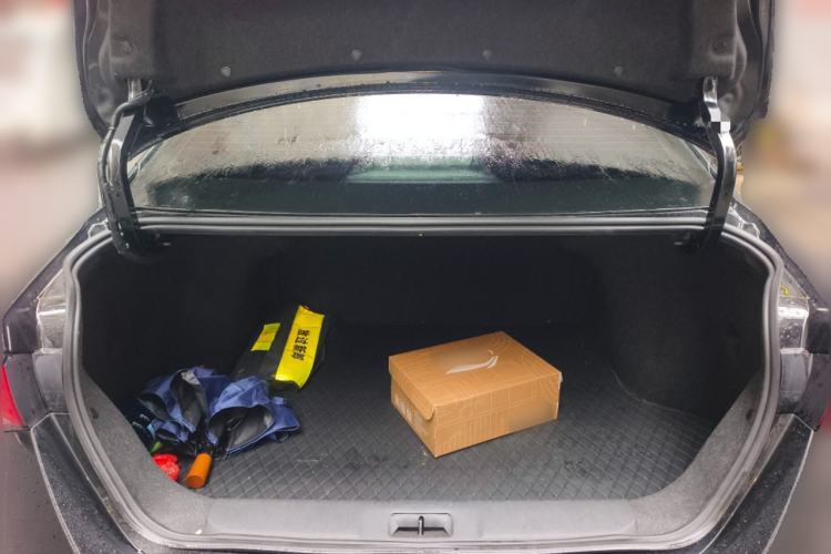 Used Nissan Sylphy 2026 Model 1.6L CVT Worry-Free Edition Trunk