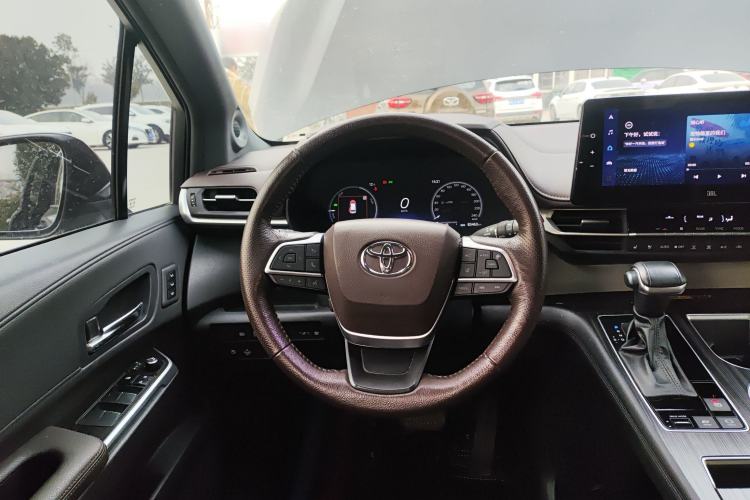 Used Toyota Granvia 2023 2.5L Hybrid Flagship VIP Edition