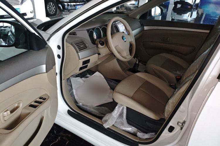 Used Dongfeng Junfeng E11K 2021 60.43 kWh Battery-Swap Version Driver Seat