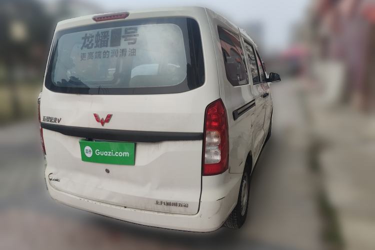 Used Wuling Hongguang V 2019 1.5L Jingqu Version China VI LAR