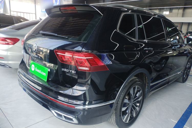 Used Volkswagen Tiguan L 2023 Restyled 330TSI Automatic Two-Wheel Drive R-Line Enhanced Comfort Version