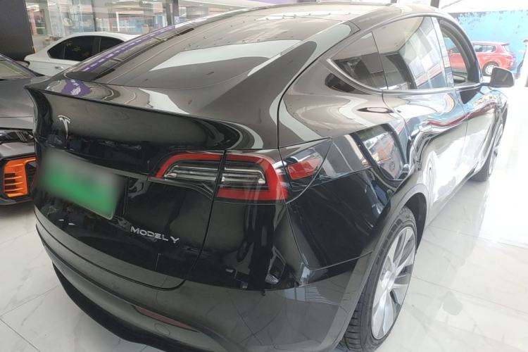 Used Tesla Model Y 2021 Standard Range Rear-Wheel Drive Version