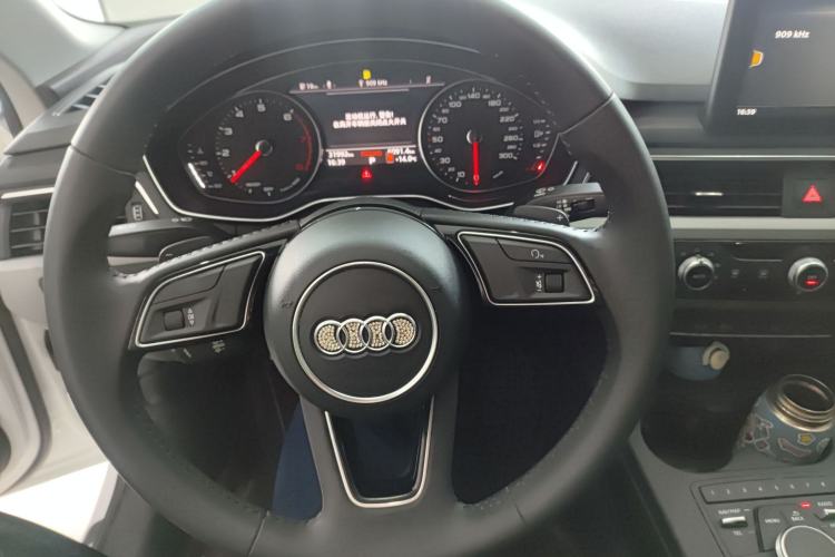 Used Audi A4L 2019 40 TFSI Ambition China VI