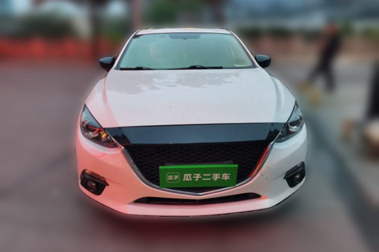 Used Mazda 3 Axela 2014 Sedan 2.0L Automatic Sport Model
