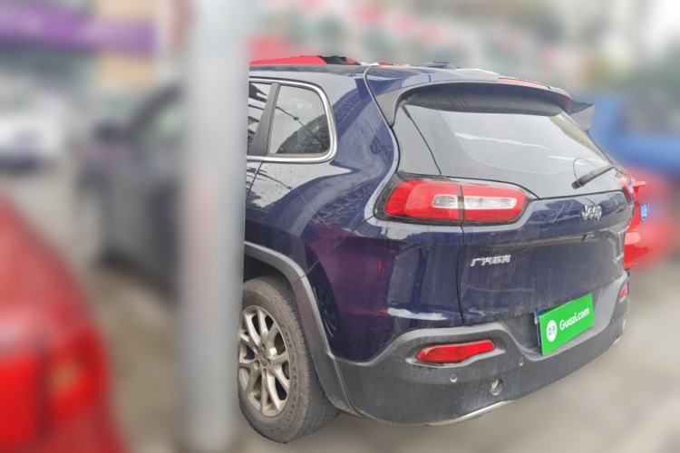 Used Jeep Cherokee 2017 2.0L Superior Edition