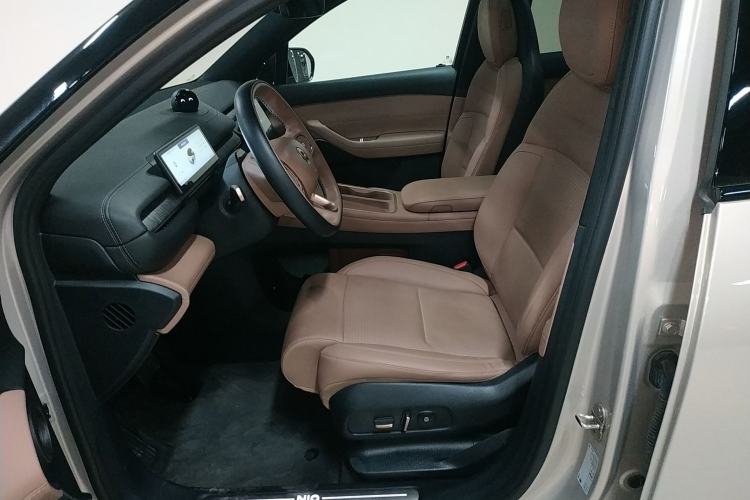 Used Nio ES6 2023 75 kWh
