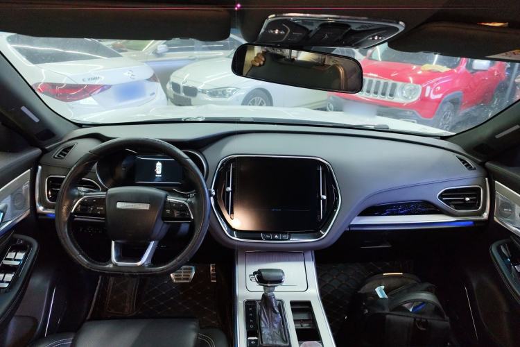 Used JETOUR X70 Coupe 2020 1.6T DCT CoolFuel 7-seater Center Console