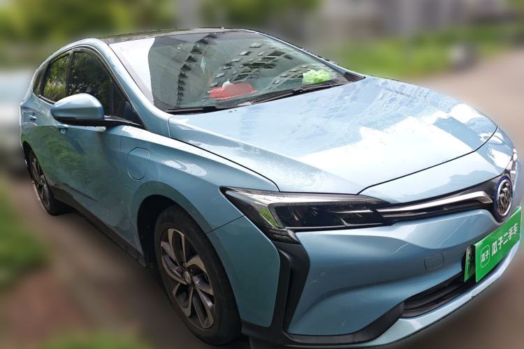 Used Buick Velite 6 2019 Connected & Smart Edition Front Right 45 Deg