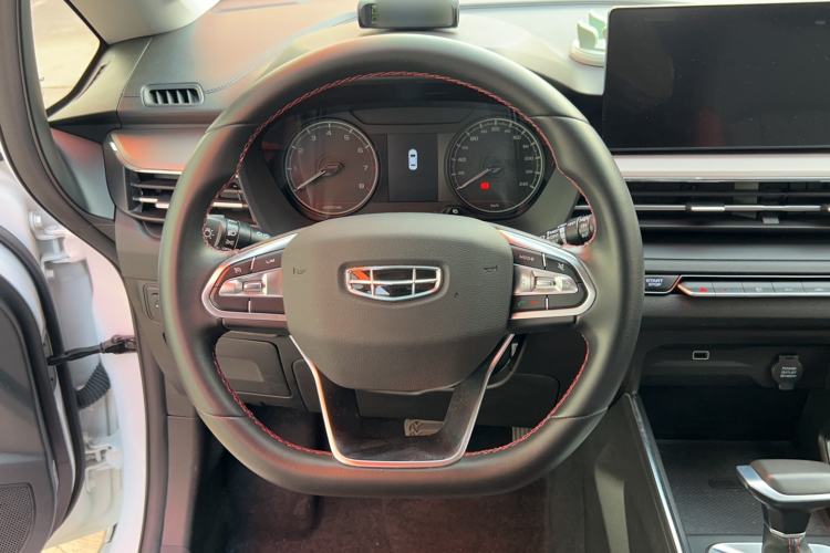 Used Geely Auto Vision X3 2021 PRO 1.5L CVT Deluxe Model