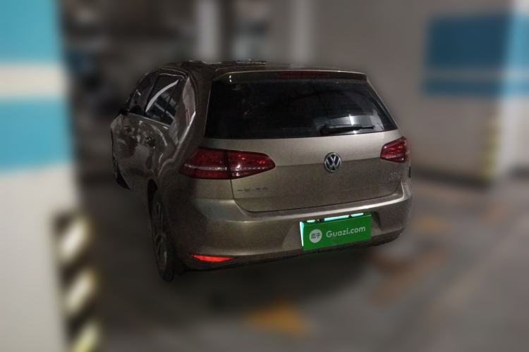 Used Volkswagen Golf 2016 230TSI Automatic Luxury Version
