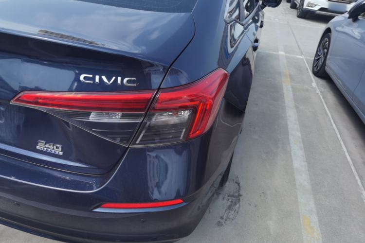 Used Honda Civic 2023 240TURBO CVT Dynamic Edition
