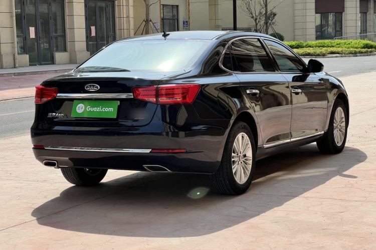 Used JAC Group Refine A60 2017 1.5 TGDI Automatic Luxury Model Exterior 5