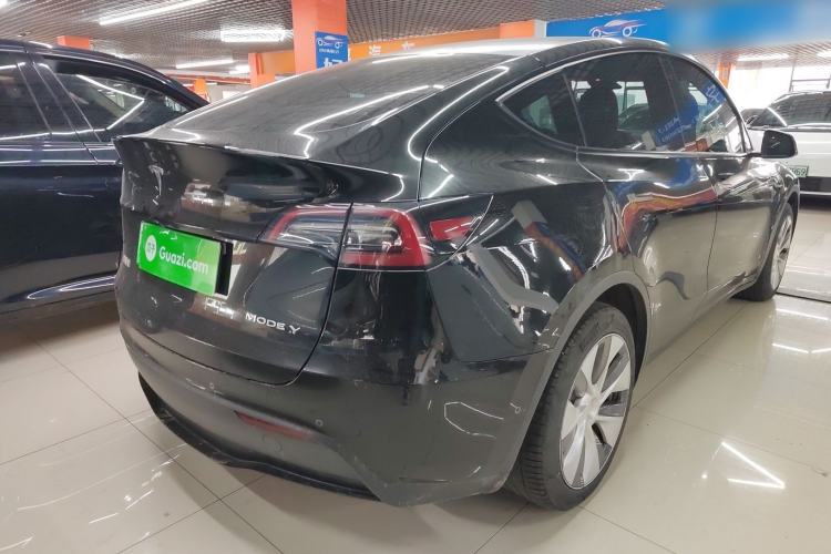 Used Tesla Model Y 2022 Rear-Wheel-Drive Version

