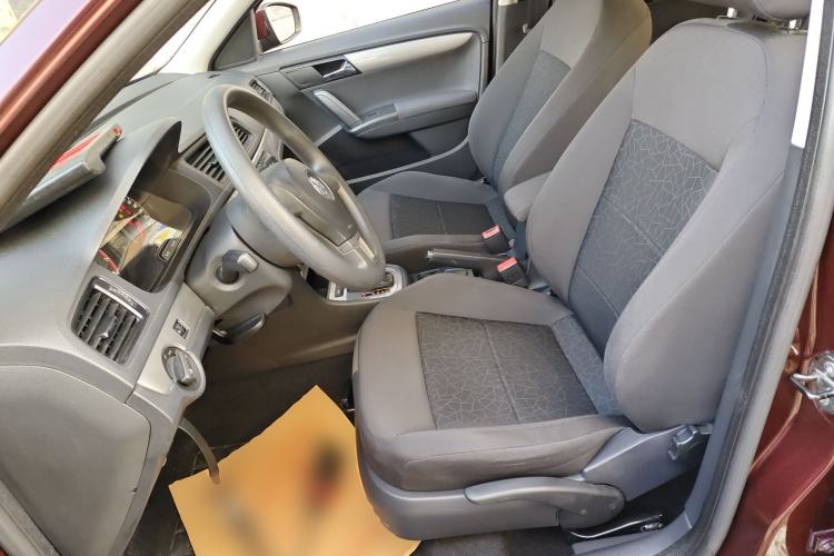 Used Volkswagen Lavida 2013 Revised Classic 1.6L Automatic Fashion Edition