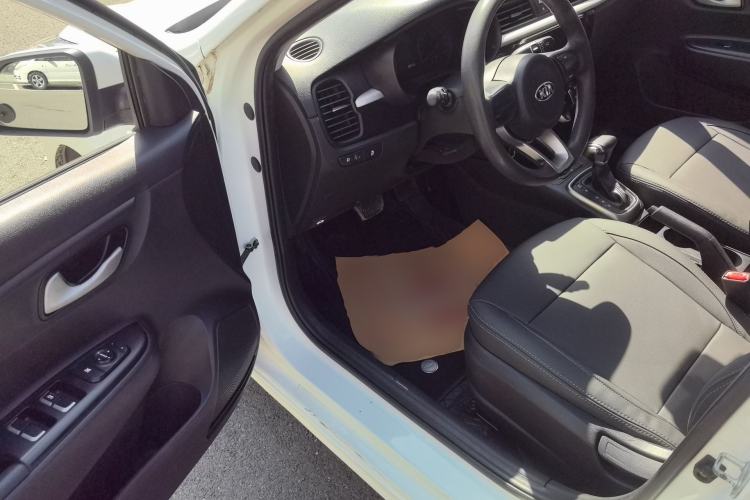 Used Kia K2 2019 Sedan 1.4L Automatic Transmission 15th Anniversary Special Edition GLS China VI Standard
