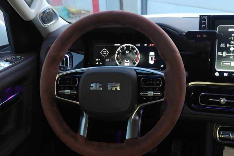 Used BAIC Off-Road BJ60 2022 2.0T Version 11 Five Seats Steering Wheel