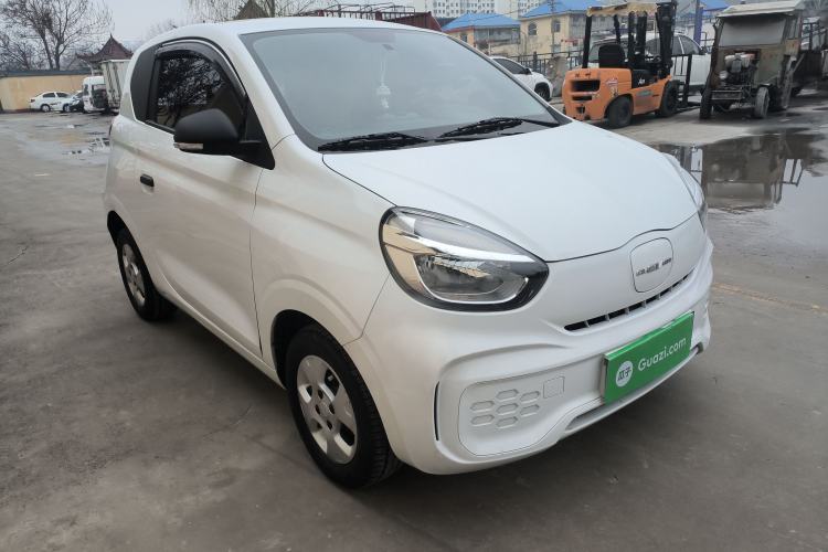 Used Roewe Clever 2021 302 km New Four-Seater Super-Efficient Version
