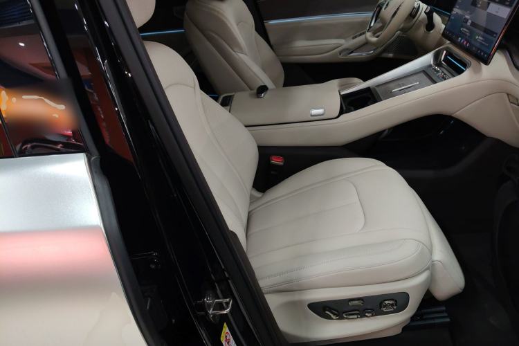 Used Denza N9 2025 Flagship Model