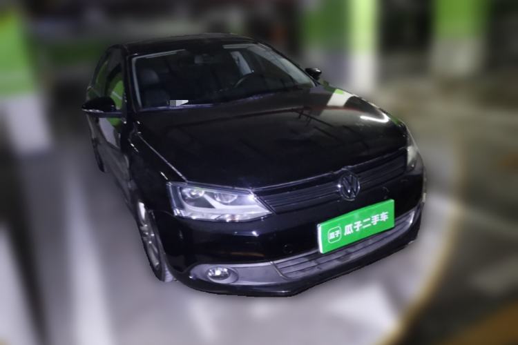 Used Volkswagen Sagitar 2012 1.6L Automatic Comfort Edition Front Right 45 Deg