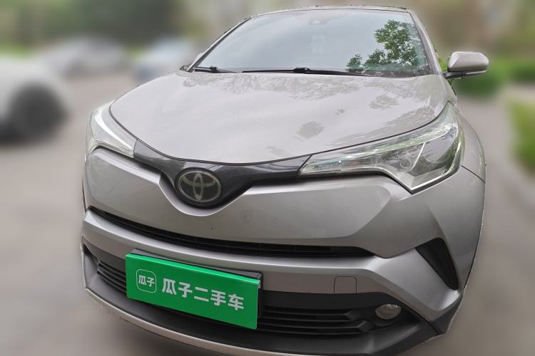 Used Toyota IZOA 2018 2.0L Yichi Version China VI Standard Front