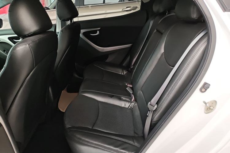 Used Hyundai Elantra (5th Generation / Langdong) 2016 1.6L Automatic Prestige Model Left Rear Seat