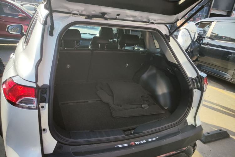 Used Toyota FRONTLANDER 2023 2.0L CVT Leading Edition