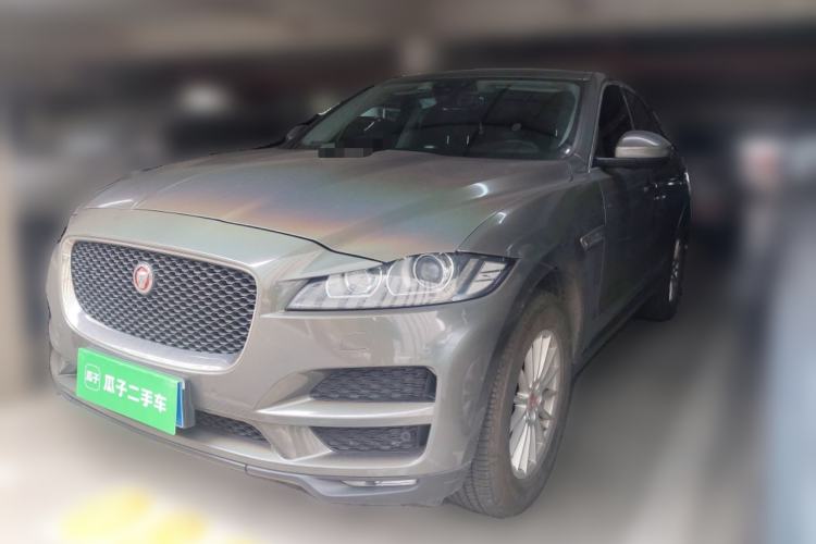 Used Jaguar F-PACE 2018 2.0T Two-Wheel Drive Urban Deluxe Edition