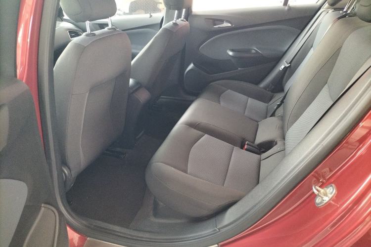 Used Chevrolet Cruze 2017 1.5L Automatic Pioneer Sunroof Edition Left Rear Seat