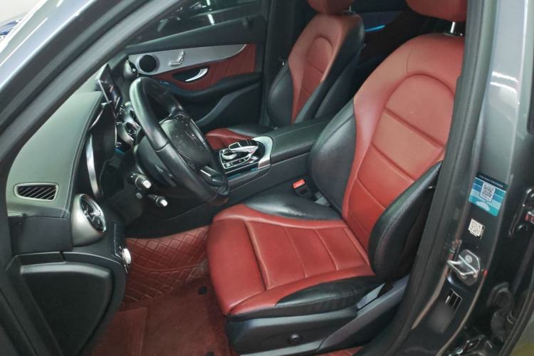 Used Mercedes-Benz GLC Coupe 2019 Facelift GLC 200 4MATIC Coupe SUV Left Front Seat