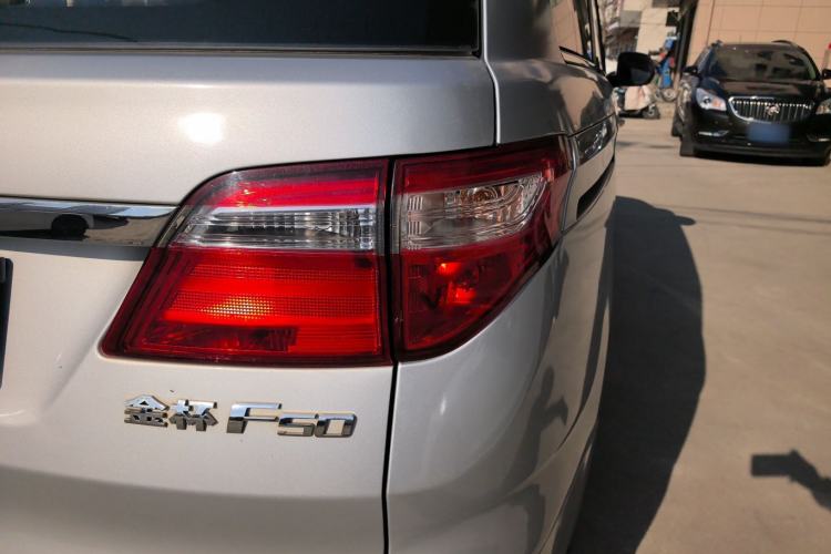 Used Jinbei F50 2017 1.6L Manual Luxury Model
