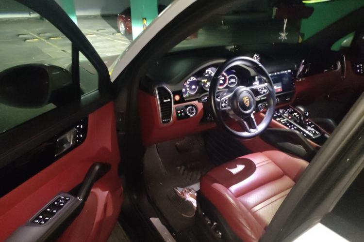 Used Porsche Cayenne E-Hybrid 2020 Cayenne E-Hybrid 2.0T Driver Seat