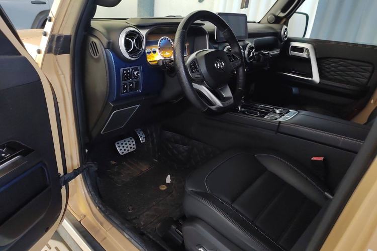 Used BAIC Off-Road BJ40 2019 2.3T Automatic Four-Wheel Drive Ring the Tower Champion Edition China VI
