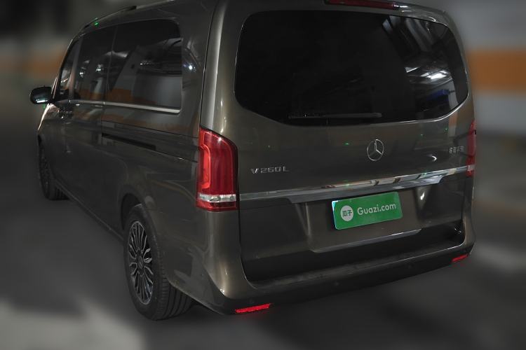 Used Mercedes-Benz V-Class 2017 V 260 L Prestige Extended Edition
