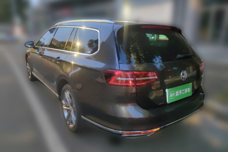 Used Volkswagen Variant 2018 380TSI Two-Wheel Drive Comfort Edition