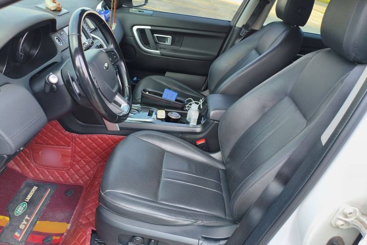 Used Land Rover Discovery Sport 2018 240 PS SE Version Left Front Seat