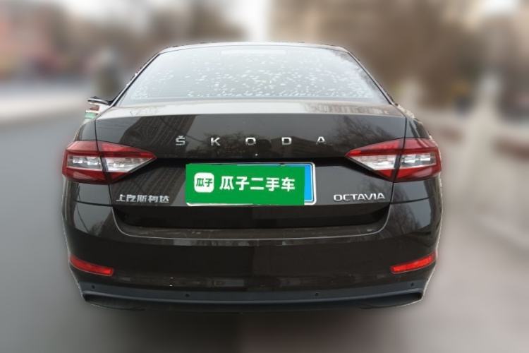 Used Skoda Octavia 2019 1.5L Automatic SmartDrive Comfort Edition China VI Standard