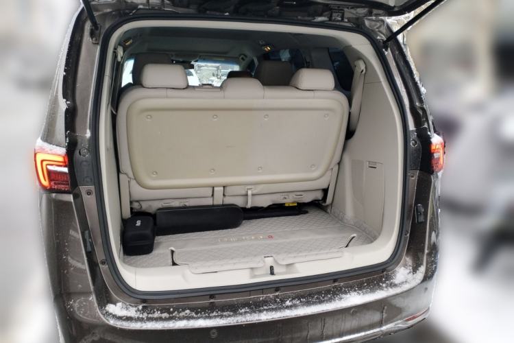 Used Buick GL8 2023 Land Executive Class Smart Enjoyment Model
