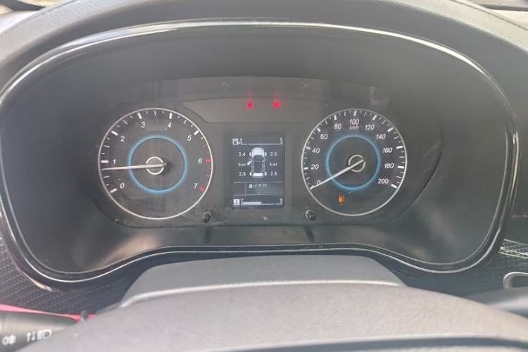 Used Foton Jiatu im8 2017 1.5L Smart-Style Model
