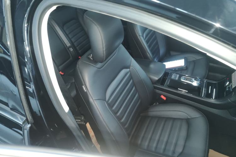 Used Ford Edge 2020 EcoBoost 245 Two-Wheel-Drive Platinum Edition 5 Seats